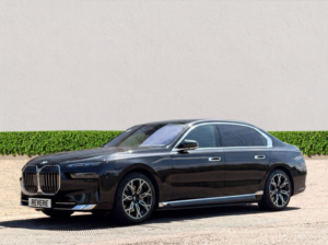 2023 BMW I7 60 105.7kwh Excellence Pro Saloon 4dr Electric Auto Xdrive (544 Ps) in Black — image 3
