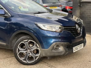 2017 Renault Kadjar 1.2 Dynamique S Nav Tce 130 in Blue — image 4