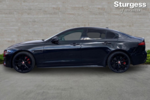 2021 Jaguar Xe 2.0 D200 Mhev R-Dynamic Black Auto Euro 6 (s/s) 4dr in Black — image 4