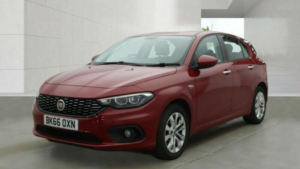 2016 Fiat Tipo 1.4 Mpi Easy Plus Euro 6 5dr in Red — image 3