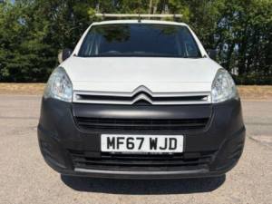 2017 Citroen Berlingo 1.6 Bluehdi 850 Enterprise L1 5dr in White — image 2