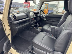 2025 Suzuki Jimny 1.5 Jc Sz5 Allgrip 4WD Automatic 4 SEAT in Beige — image 6