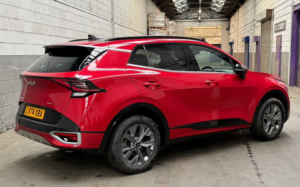 2024 Kia Sportage 1.6 H T-Gdi Gt-Line S SUV 5dr Petrol Hybrid Auto Euro 6 (s/s) (207 Bhp) in Red — image 4