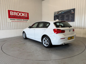 2017 BMW 1 Series 1.5 118i Se Euro 6 (s/s) 5dr in White — image 6