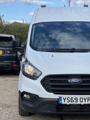 2020 Ford Transit Custom 2.0 300 Ecoblue Leader in White — image 3