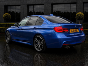 2017 BMW 3 Series 2.0 330e 7.6kwh M Sport Auto Euro 6 (s/s) 4dr in Blue — image 5