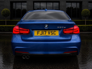 2017 BMW 3 Series 2.0 330e 7.6kwh M Sport Auto Euro 6 (s/s) 4dr in Blue — image 6