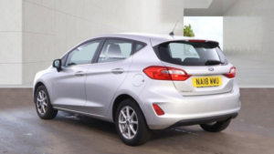 2018 Ford Fiesta 1.1 Ti-Vct Zetec Euro 6 (s/s) 5dr in Silver — image 3