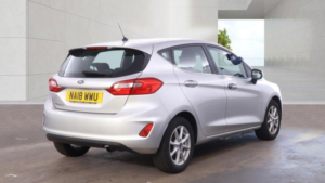 2018 Ford Fiesta 1.1 Ti-Vct Zetec Euro 6 (s/s) 5dr in Silver — image 4