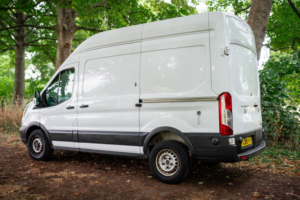 2019 Ford Transit 2.0 350 Ecoblue in White — image 5