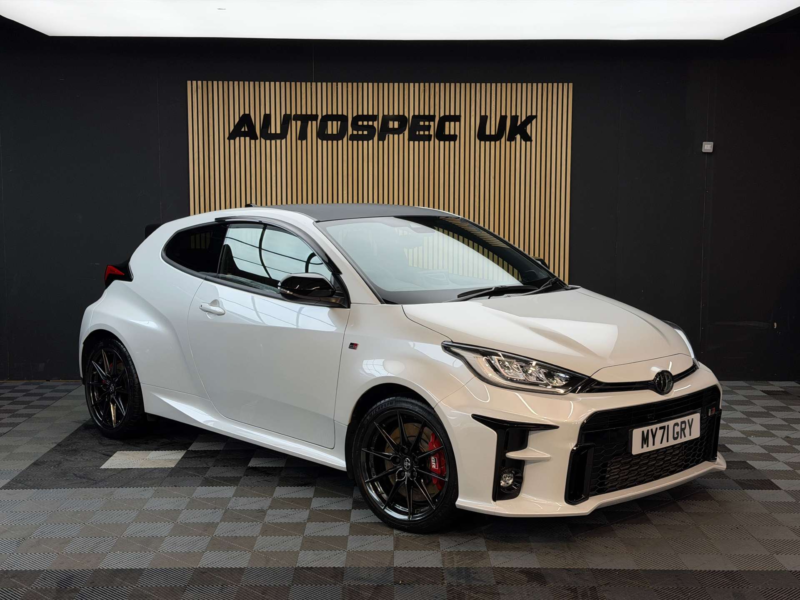 2021 Toyota Yaris 1.6t Gr Circuit Hatchback 3dr Petrol Manual AWD Euro 6 (261 Ps) in White — image 1