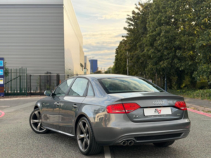 2012 Audi A4 2.0 Tdi Black Edition Euro 5 (s/s) 4dr in Grey — image 5