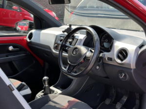 2018 Volkswagen Up! 1.0 High Up! in Red — image 5