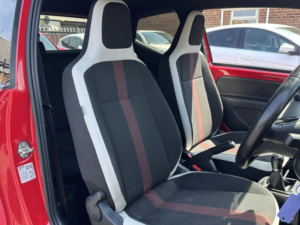 2018 Volkswagen Up! 1.0 High Up! in Red — image 6