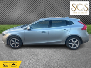 2015 Volvo V40 1.6 Se D2 (115hp) in Silver — image 4