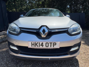 2014 Renault Megane 1.5 Dci Energy Dynamique Tomtom Euro 5 (s/s) 5dr in Silver — image 3