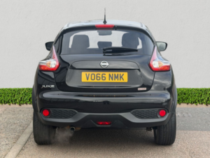 2016 Nissan Juke 1.2 Dig-T N-Connecta SUV 5dr Petrol Manual Euro 6 (s/s) (115 Ps) in Black — image 6