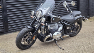 2021 BMW R 18 Classic 1800 Euro 5 in Black — image 2