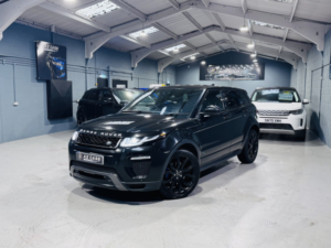 2016 Land Rover Range Rover Evoque 2.0 Td4 Hse Dynamic in Black — image 4