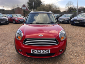 2013 MINI Countryman 1.6 Cooper Euro 6 (s/s) 5dr in Red — image 3