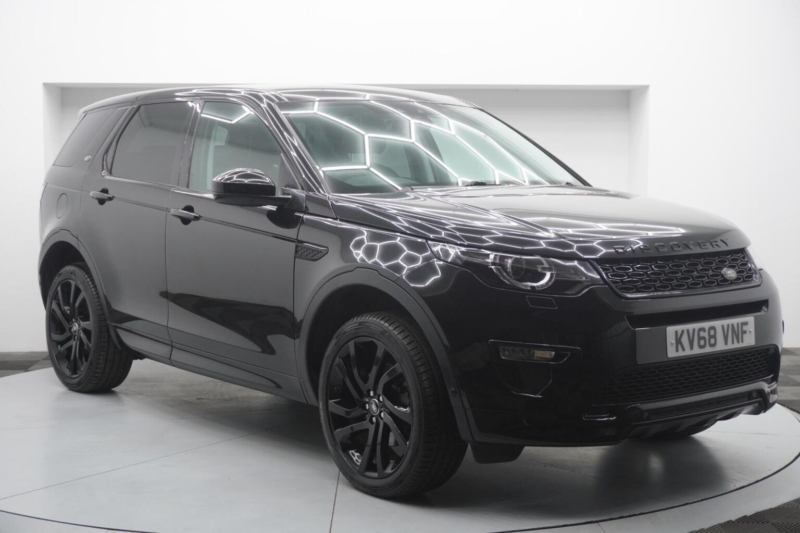 2018 Land Rover Discovery Sport 2.0 Td4 Hse Dynamic Lux Auto 4WD Euro 6 (s/s) 5dr in Black — image 1