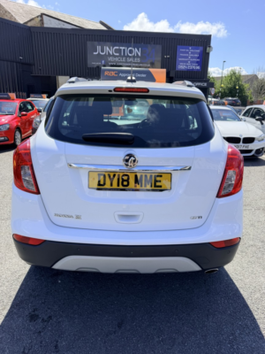2018 Vauxhall Mokka X 1.6 Cdti Design Nav in White — image 6