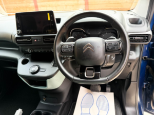 2020 Citroen Berlingo 3 SEAT Wheelchair Accessible Disabled Access Vehicle Wav in Blue — image 2