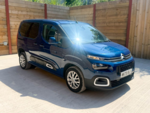 2020 Citroen Berlingo 3 SEAT Wheelchair Accessible Disabled Access Vehicle Wav in Blue — image 3