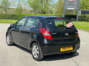 2010 Hyundai I20 1.4 Comfort Euro 5 5dr in Black — image 5