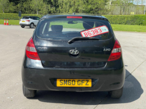2010 Hyundai I20 1.4 Comfort Euro 5 5dr in Black — image 6