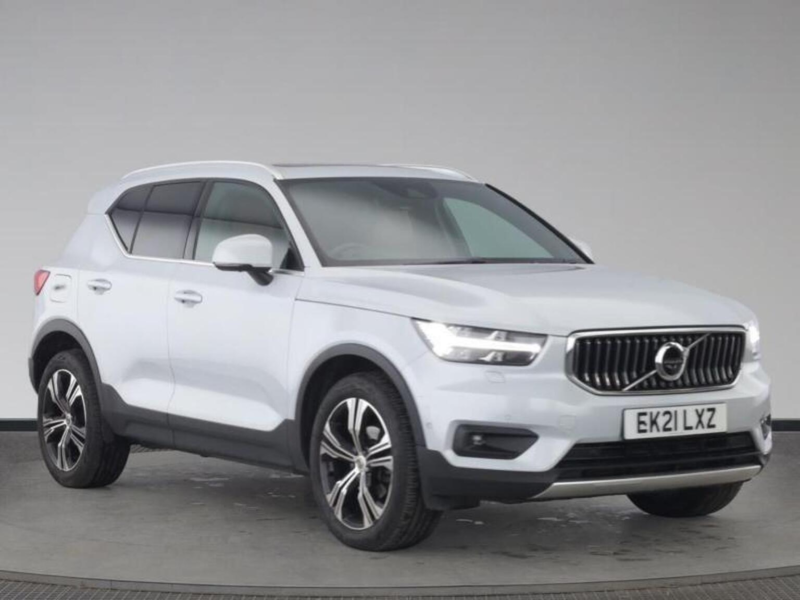 2021 Volvo Xc40 1.5 T3 Inscription Pro Auto Euro 6 (s/s) 5dr in Silver — image 1