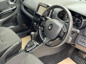 2014 Renault Clio 1.5 Dci Dynamique Medianav Edc Euro 5 5dr in Grey — image 6