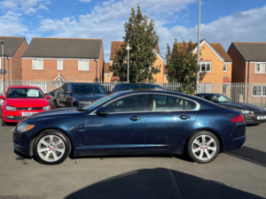 2009 Jaguar Xf 3.0d V6 Luxury Saloon 4dr Diesel Auto Euro 5 (240 Ps) in Blue — image 5