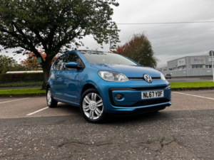 2017 Volkswagen Up! 1.0 High Up! Bluemotion Technology Auto 3dr in Blue — image 5