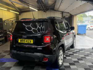 2015 Jeep Renegade 1.4 Renegade My16 1.4 Multiair Ii 140hp Longitude in Black — image 5