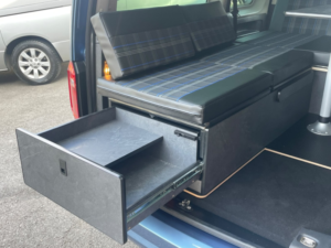 2019 Volkswagen Caddy Maxi 2.0 Tdi C20 Maxi in Blue — image 5