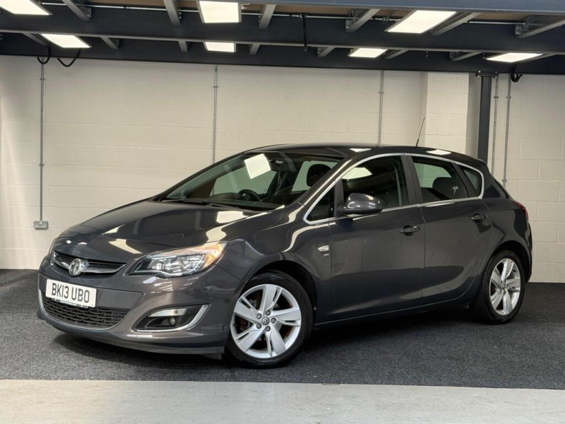 2013 Vauxhall Astra 1.4t 16v Sri Euro 5 5dr — image 1