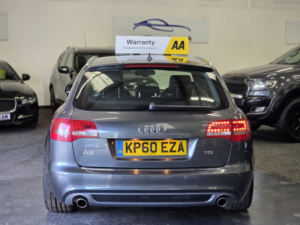 2010 Audi A6 Avant 2.7 Tdi V6 S Line Special Edition in Grey — image 3