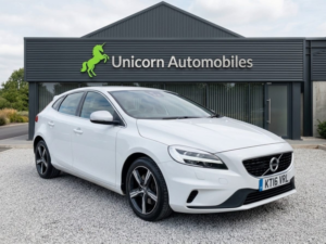 2016 Volvo V40