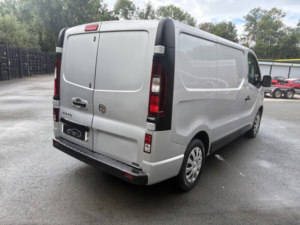2019 Vauxhall Vivaro 1.6 Cdti 2700 Sportive in Silver — image 4