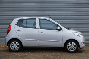 2012 Hyundai I10 1.2 Active in Silver — image 3