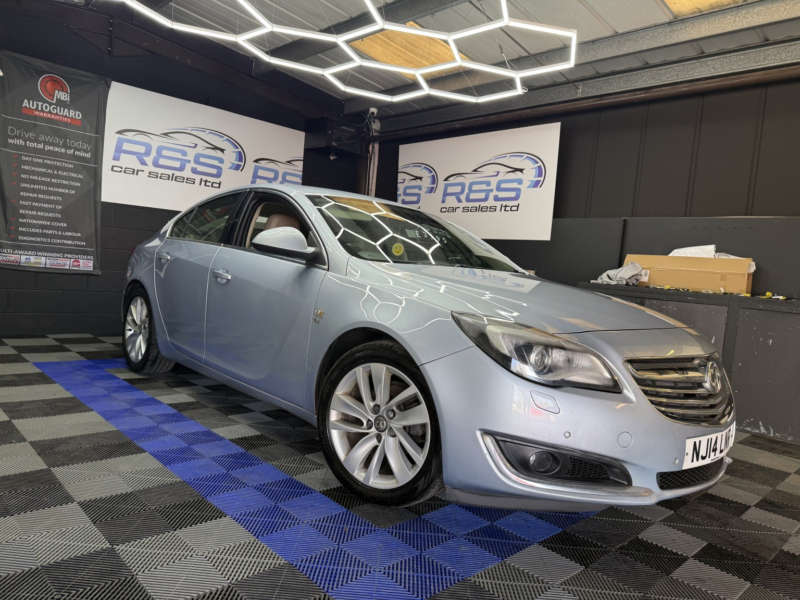 2014 Vauxhall Insignia 2.0 Cdti Ecoflex Elite Nav in Silver — image 1