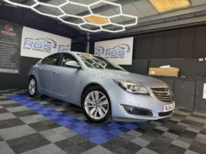 2014 Vauxhall Insignia 2.0 Cdti Ecoflex Elite Nav in Silver — image 3