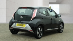 2015 Toyota Aygo 1.0 Vvt-I X-Clusiv in Black — image 4
