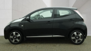 2015 Toyota Aygo 1.0 Vvt-I X-Clusiv in Black — image 6