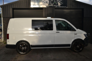 2017 Volkswagen Campervan in White — image 2