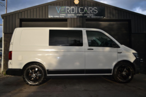 2017 Volkswagen Campervan in White — image 3