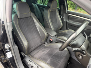 2009 Volkswagen Golf 2.0 Tfsi Gti Pirelli in Black — image 6