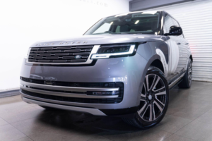 2022 Land Rover Range Rover 3.0 P400 Mhev Hse Auto 4WD Euro 6 (s/s) 5dr in Grey — image 5