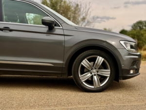 2019 Volkswagen Tiguan 1.5 Tsi Evo Match in Grey — image 3